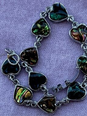Heart Link Abalone Shell Bracelet - Iridescent Green